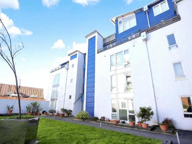Flat for sale in Rodbourne, Swindon