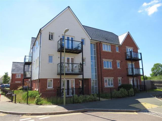 Flat for sale in Biggleswade, Bedfordshire