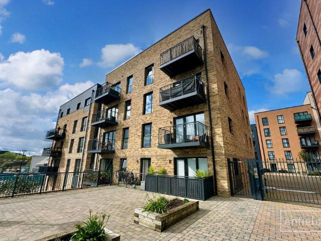 Flat for sale in St Mary's, Isle Of Man