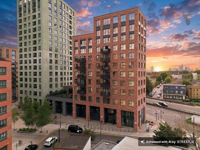 Flat for sale in Bromley-by-Bow, Bow