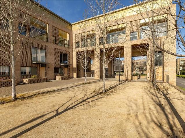 Flat for sale in Arbury, Cambridgeshire