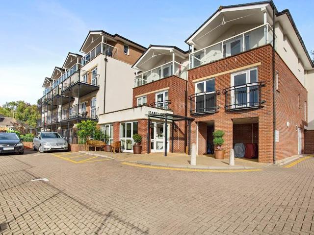 Flat for sale in Watergate, Devon