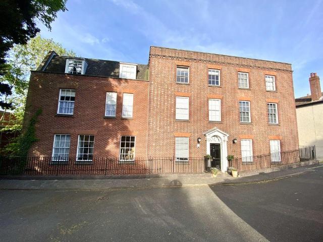 Flat for sale in Wallington, Fareham