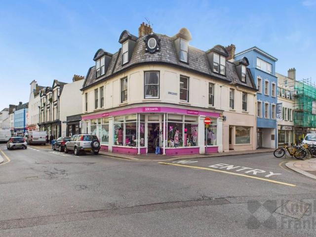 Flat for sale in St Helier, Greater London