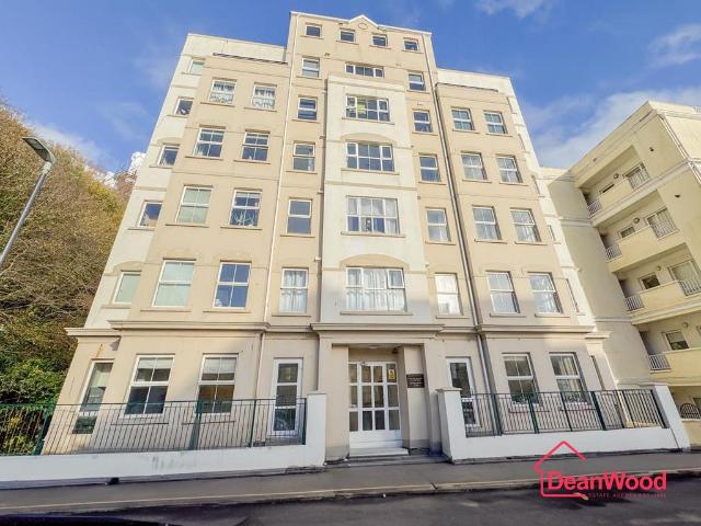 Flat for sale in Isle Of Man, Scotland