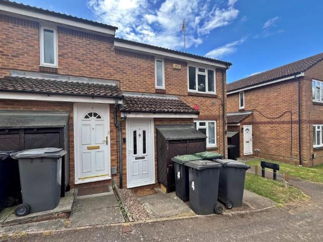 Flat for sale in Flitwick, Bedfordshire