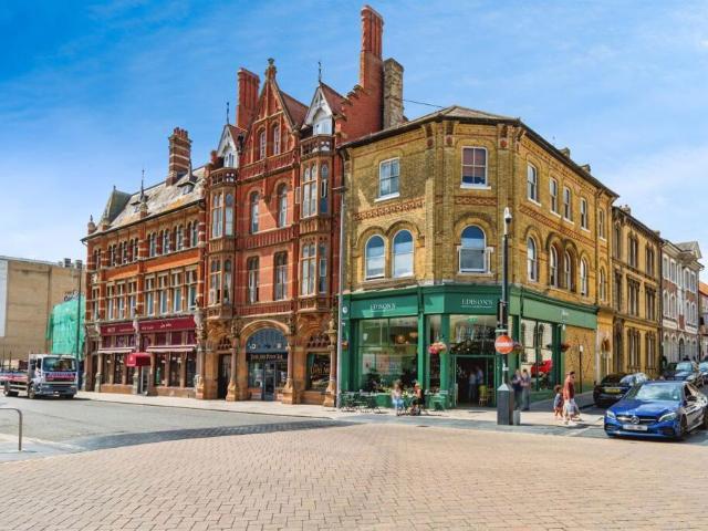 Flat for sale in St Mary's, City Of Southampton
