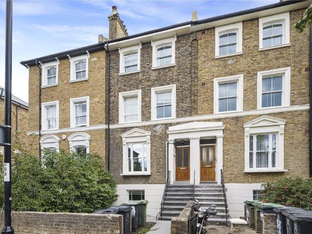 Flat for sale in London Borough of Lewisham, Greater London