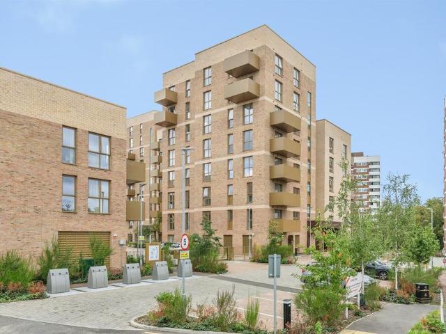 Flat for sale in London Borough of Havering, Greater London