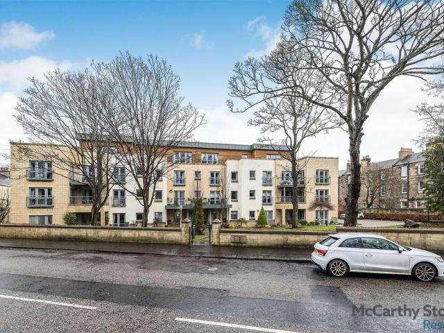 Flat for sale in Mountcastle, Scotland