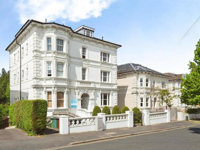 Flat for sale in St James, Sandown Park
