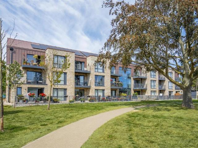 Flat for sale in Acomb, High Field