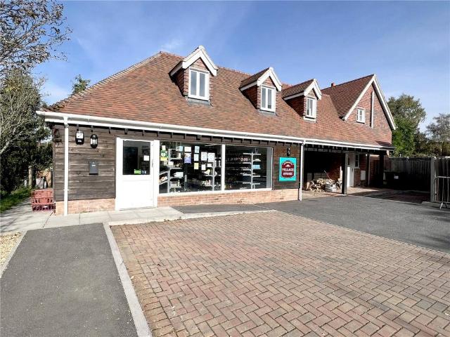 Flat for sale in Hampshire