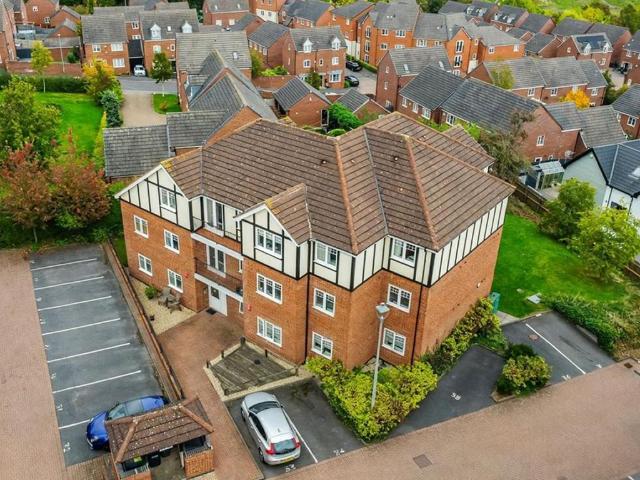 Flat for sale in Woodthorpe, Gedling