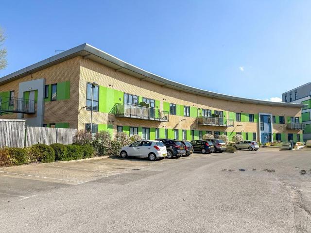 Flat for sale in North Weston, Portishead
