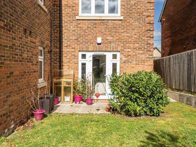 Flat for sale in Cumnor Hill, Dromore