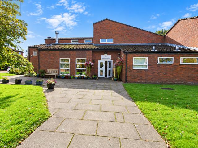 Flat for sale in Flixton, Trafford