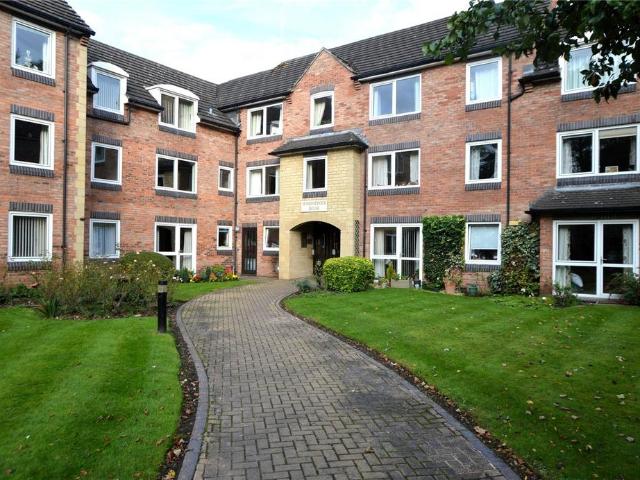 Flat for sale in Wetherby