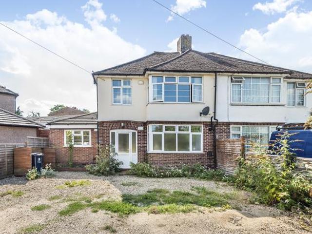 Flat for sale in The Slade, Oxfordshire