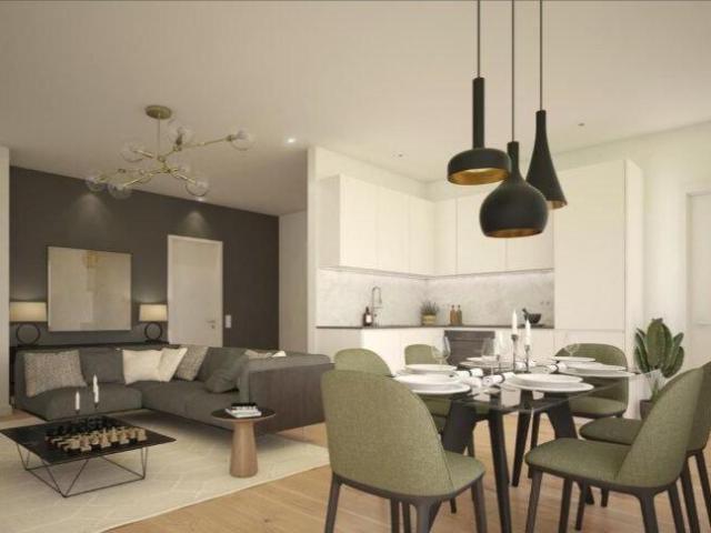 Flat for sale in Northampton, Northamptonshire