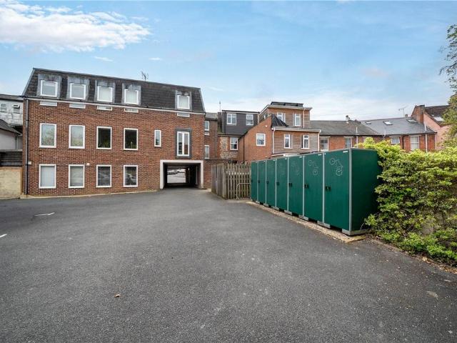 Flat for sale in Fulflood, Winchester