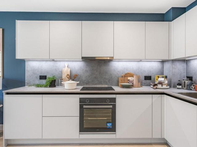 Flat for sale in Kidbrooke, Greater London