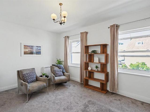 Flat for sale in St Helier, Greater London