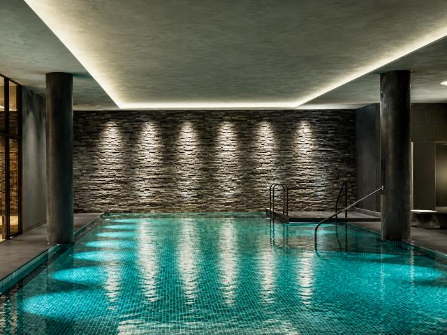Flat for sale in Woodberry Down, Stamford Hill