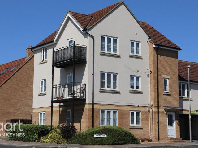 Flat for sale in Oxley Park, Shenley Church End