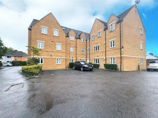 Flat for sale in Fossebridge, Gloucestershire