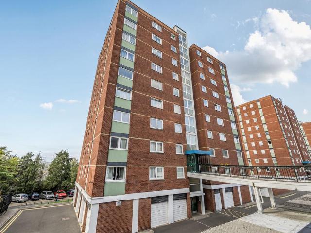 Flat for sale in Isle Of Man
