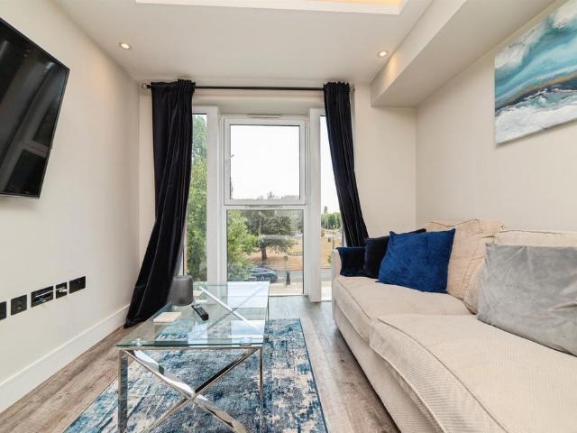 Flat for sale in Welwyn Garden City, Welwyn Hatfield
