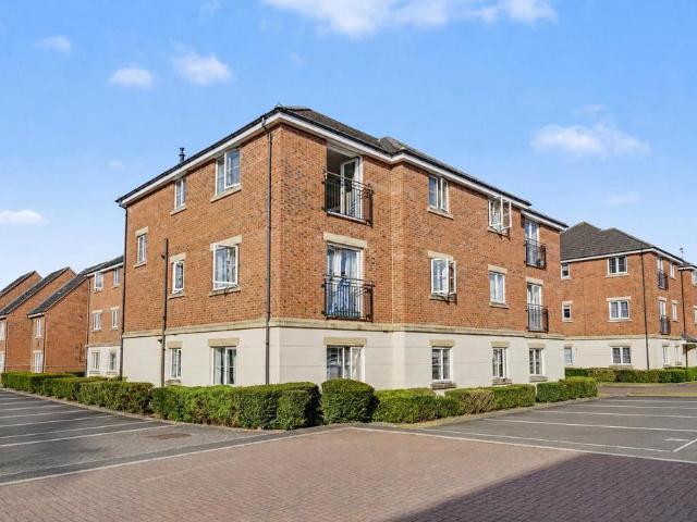 Flat for sale in Caldermill, East Midlands