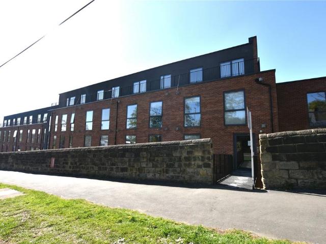 Flat for sale in Tunnel How Hill, Meanwood