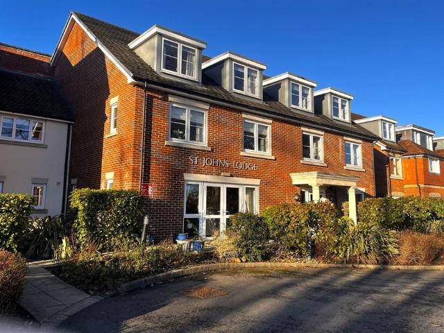 Flat for sale in Timperley, Trafford Park