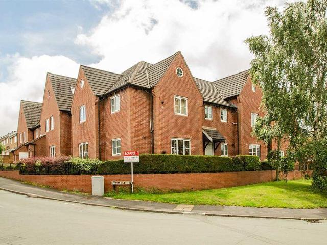 Flat for sale in Lichfield, Boley Park
