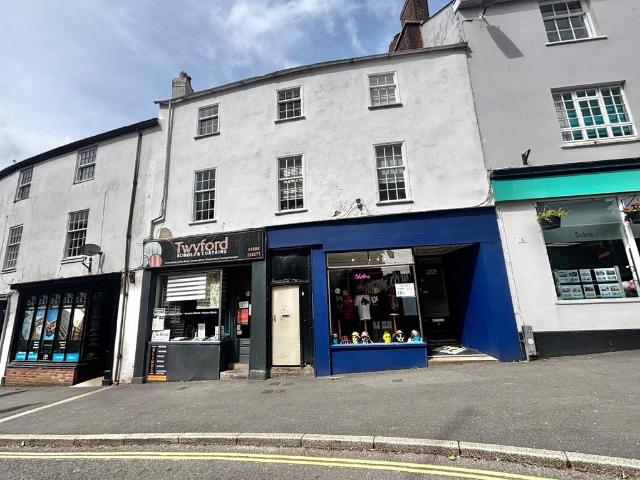 Flat for sale in West Exe, Newton St Cyres