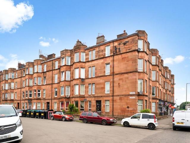 Flat for sale in Ibroxholm, Ibrox