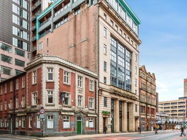 Flat for sale in City Centre, Georgia