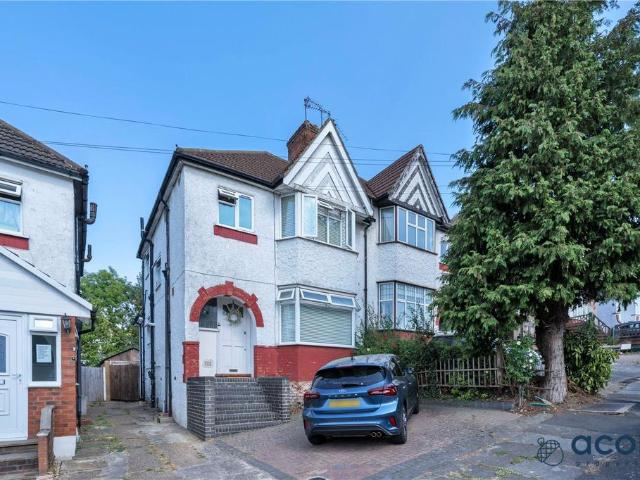 Flat for sale in London Borough of Brent, Greater London