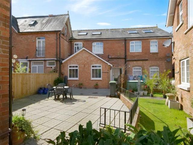 Flat for sale in St Johns, Wimborne
