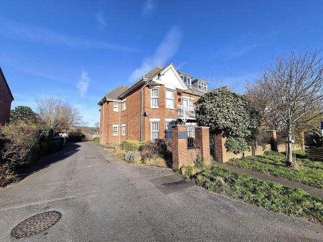 Flat for sale in East Dorset