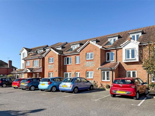 Flat for sale in Clapham, West Sussex