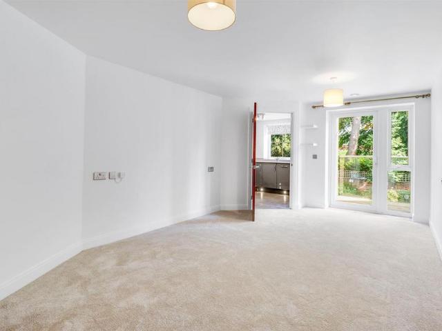 Flat for sale in Chislehurst, Isle Of Man