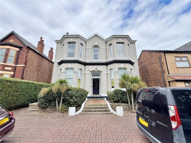 Flat for sale in Meols Cop, Southport