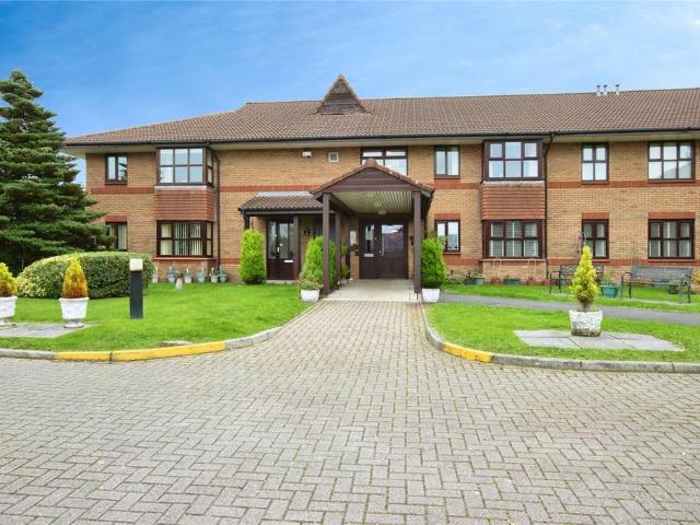 Flat for sale in Deepdale, Higher Bartle
