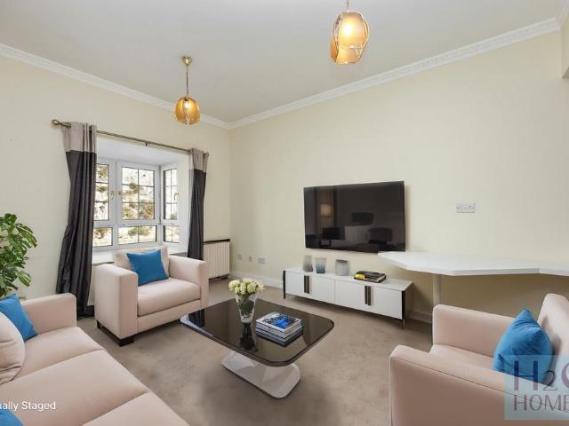 Flat for sale in Brighton & Hove