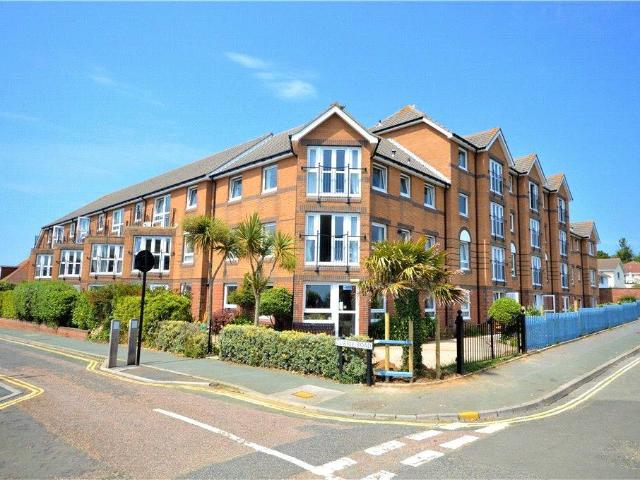 Flat for sale in Isle Of Wight