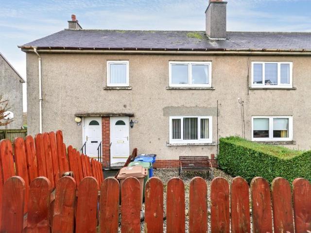 Flat for sale in Foxbar, Elderslie