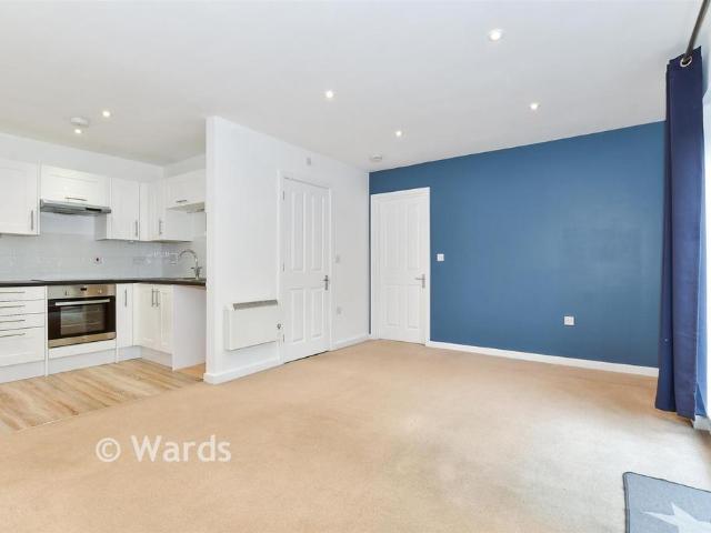 Flat for sale in Snodland, Bourne Vale